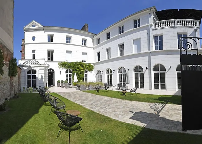 Animaux admis Manoir De L'évêché Et